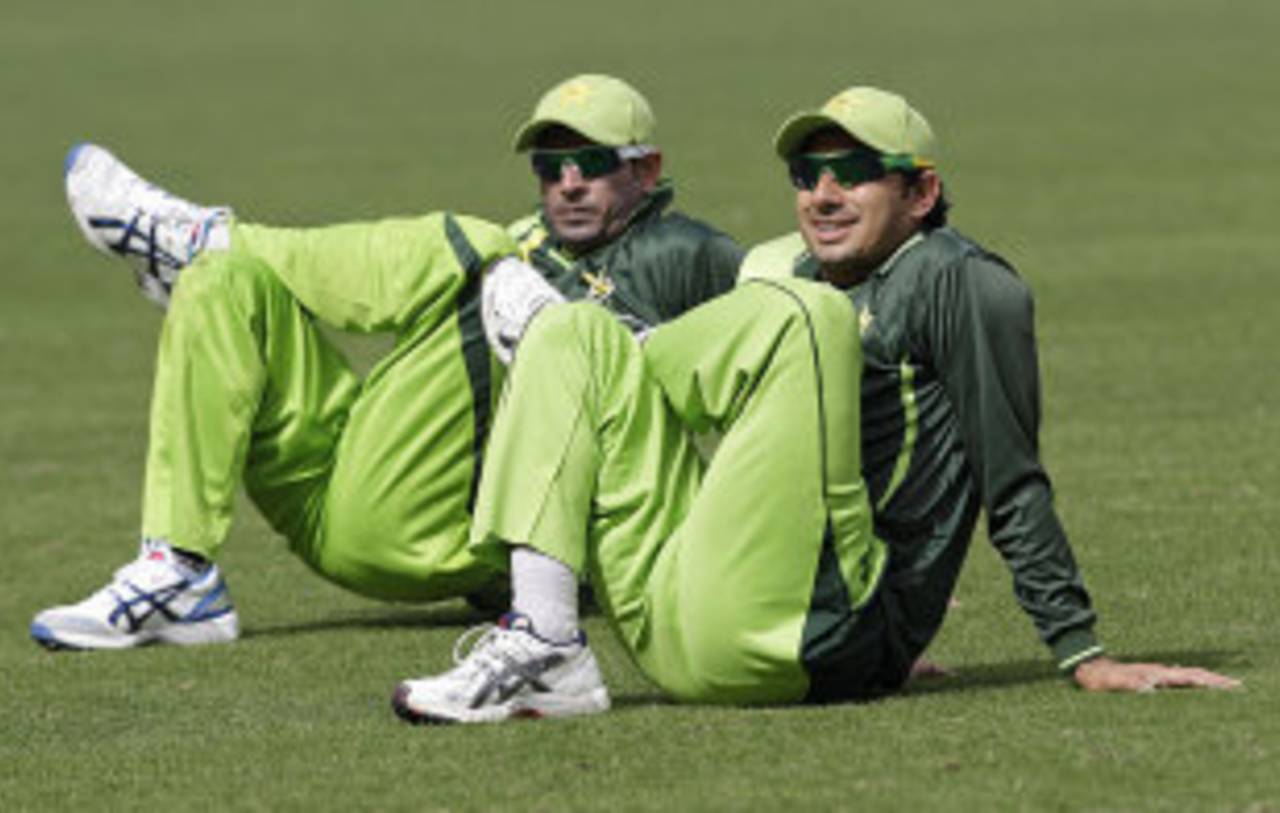 Abdur Rehman (left) is confident he can bowl well alongside lead spinner Saeed Ajmal&nbsp;&nbsp;&bull;&nbsp;&nbsp;Associated Press