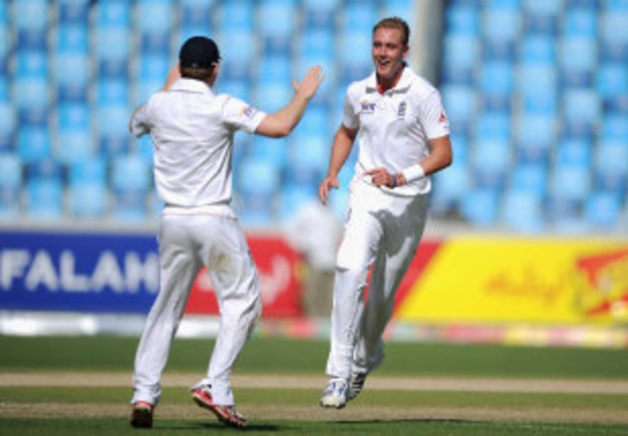 Stuart Broad celebrates his third wicket of the morning, Pakistan v England, 3rd Test, Dubai, 1st day, February 3, 2012