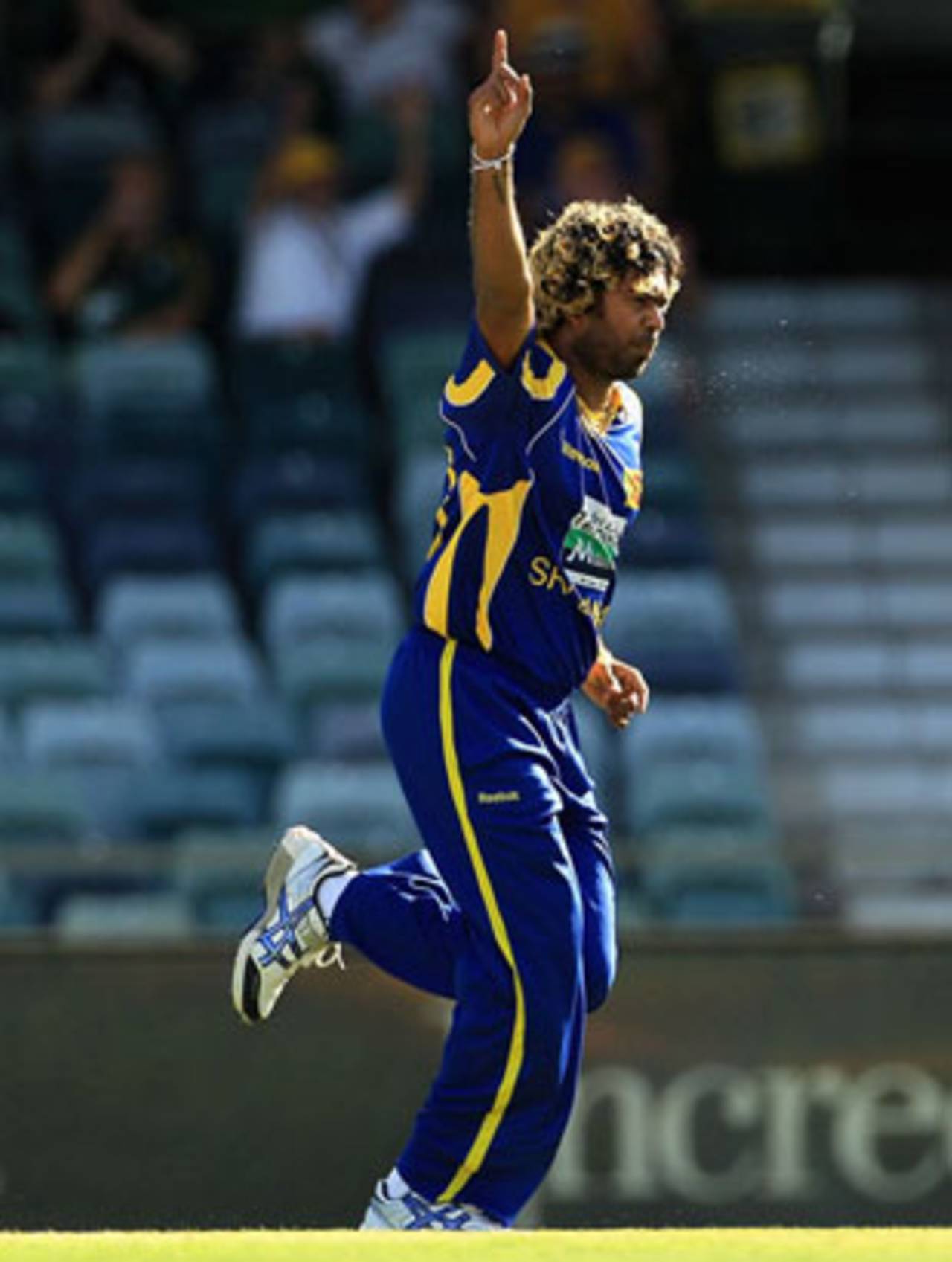 Lasith Malinga celebrates after dismissing Virender Sehwag, India v Sri Lanka, CB Series, 2nd ODI, Perth, February 8, 2012