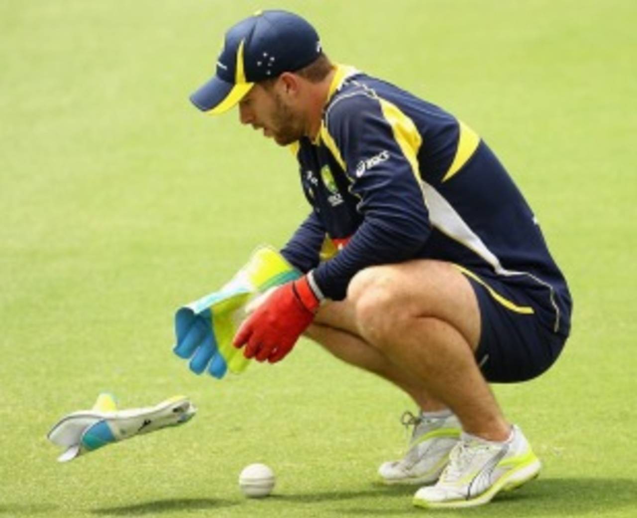 Matthew Wade takes a break, Perth, February 9, 2012