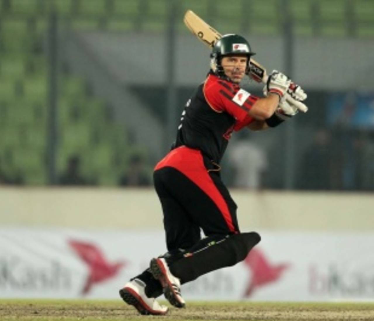 Brad Hodge scored 38 off 25 balls, Barisal Burners v Duronto Rajshahi, Bangladesh Premier League, Mirpur, February 11, 2012
