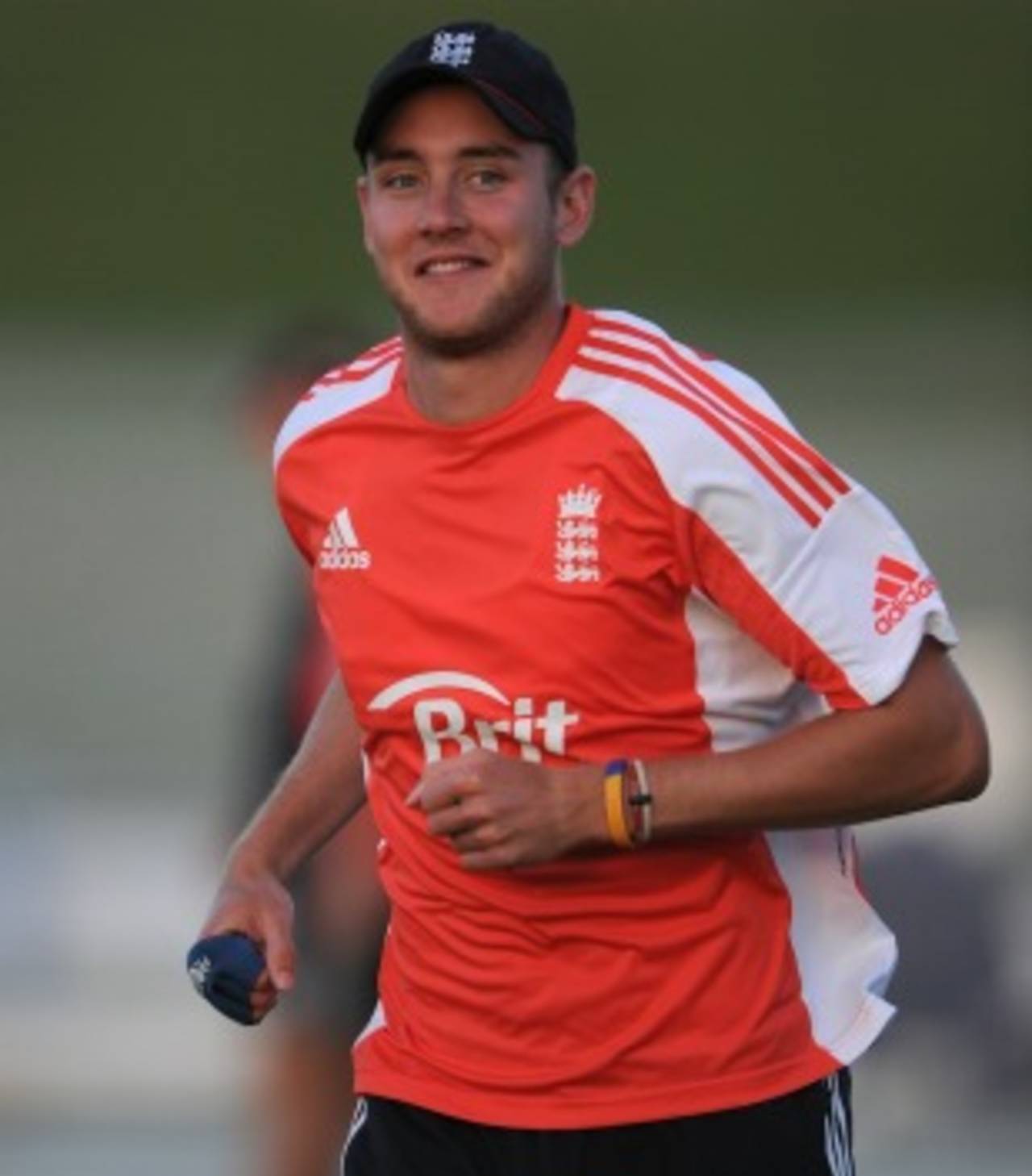 Stuart Broad runs during a practice session, Abu Dhabi, February 11, 2012