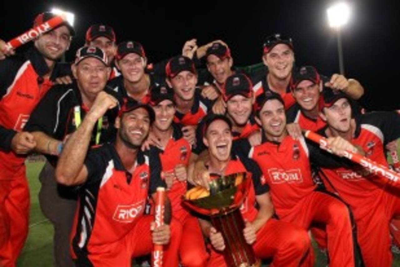 The Redbacks celebrate their title win, South Australia v Tasmania, Ryobi Cup final, Adelaide, February 25, 2012