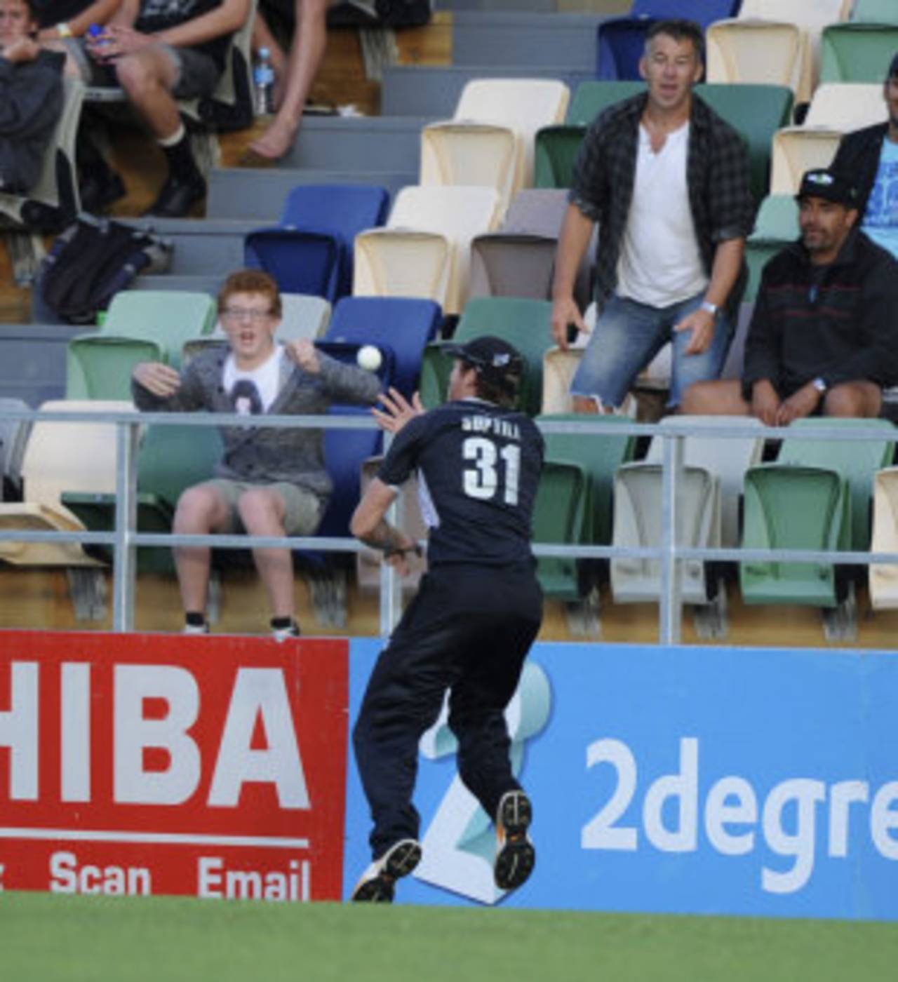 Martin Guptill completes a catch right on the boundary rope, New Zealand v South Africa, 2nd ODI, Napier, February 29, 2012 