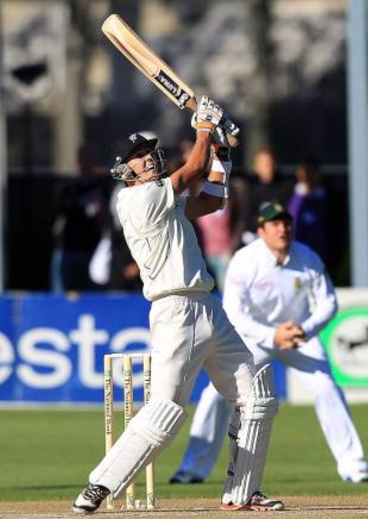 Trent Boult smashes one over midwicket, New Zealand v South Africa, 1st Test, Dunedin, 3rd day, March 9, 2012