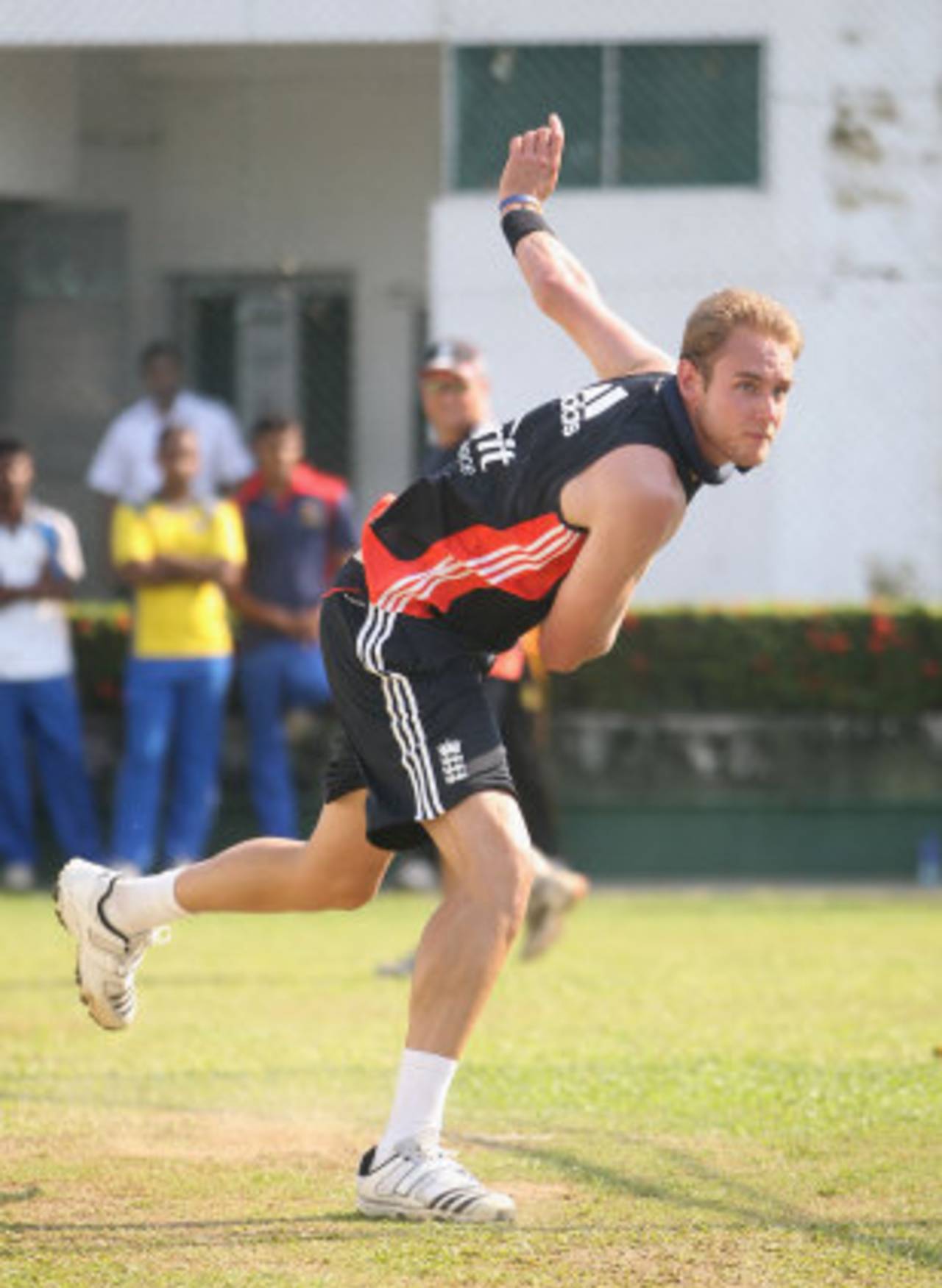 Stuart Broad tests out his injured ankle during training, SSC, Colombo, March 19, 2012