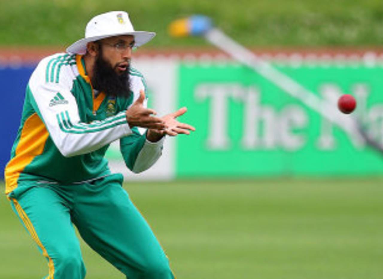 Hashim Amla during fielding practice ahead of the third Test, Wellington, March 22, 2012