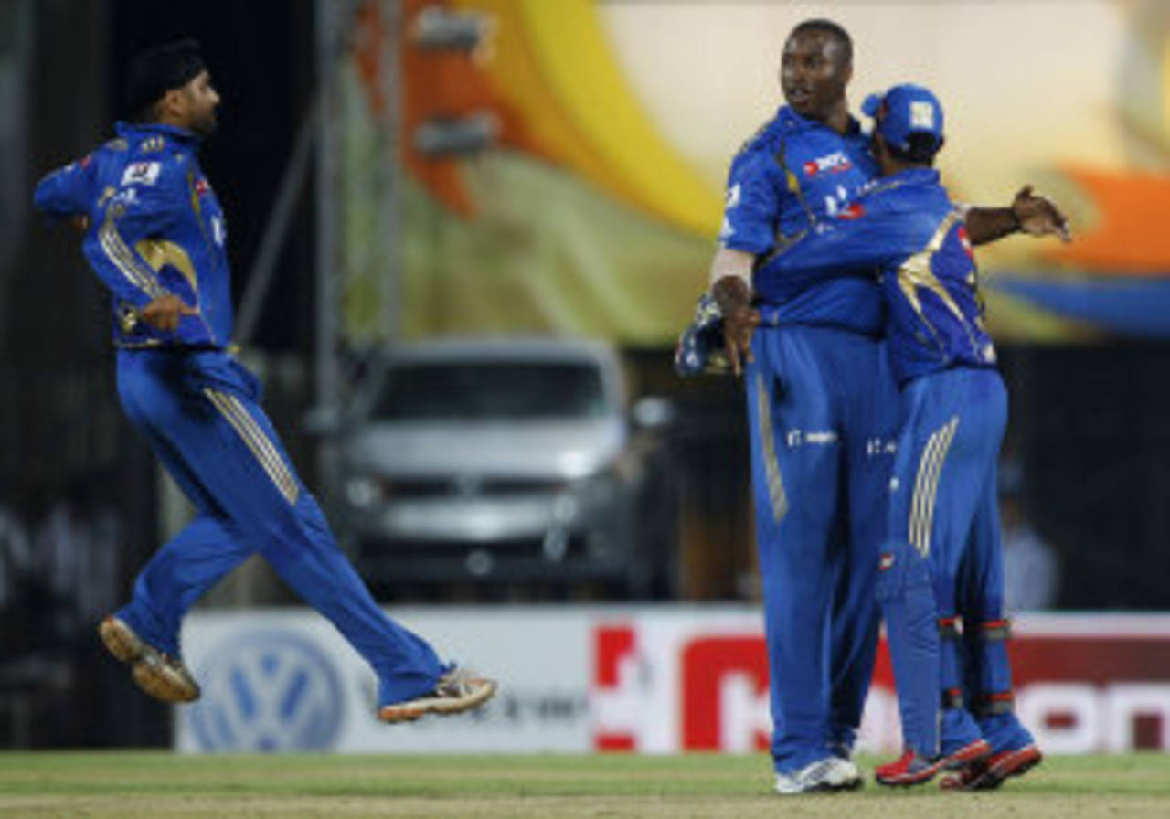 Kieron Pollard picked up a couple of wickets, Super Kings v Mumbai Indians, IPL 2012, Chennai, April 4, 2012