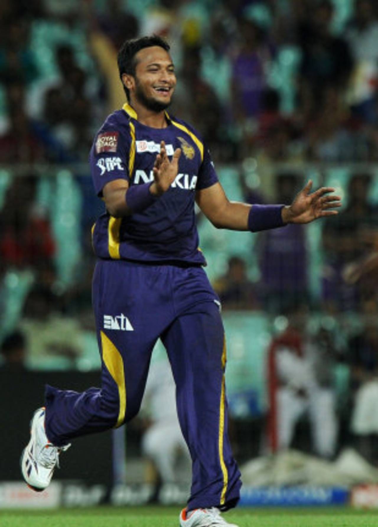Shakib Al Hasan celebrates a wicket, Kolkata Knight Riders v Rajasthan Royals, IPL 2012, Kolkata, April 13, 2012