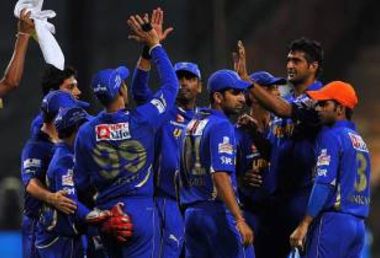 Pankaj Singh dismissed the Royal Challengers Bangalore openers, Royal Challengers Bangalore v Rajasthan Royals, IPL 2012, Bangalore, April 15, 2012