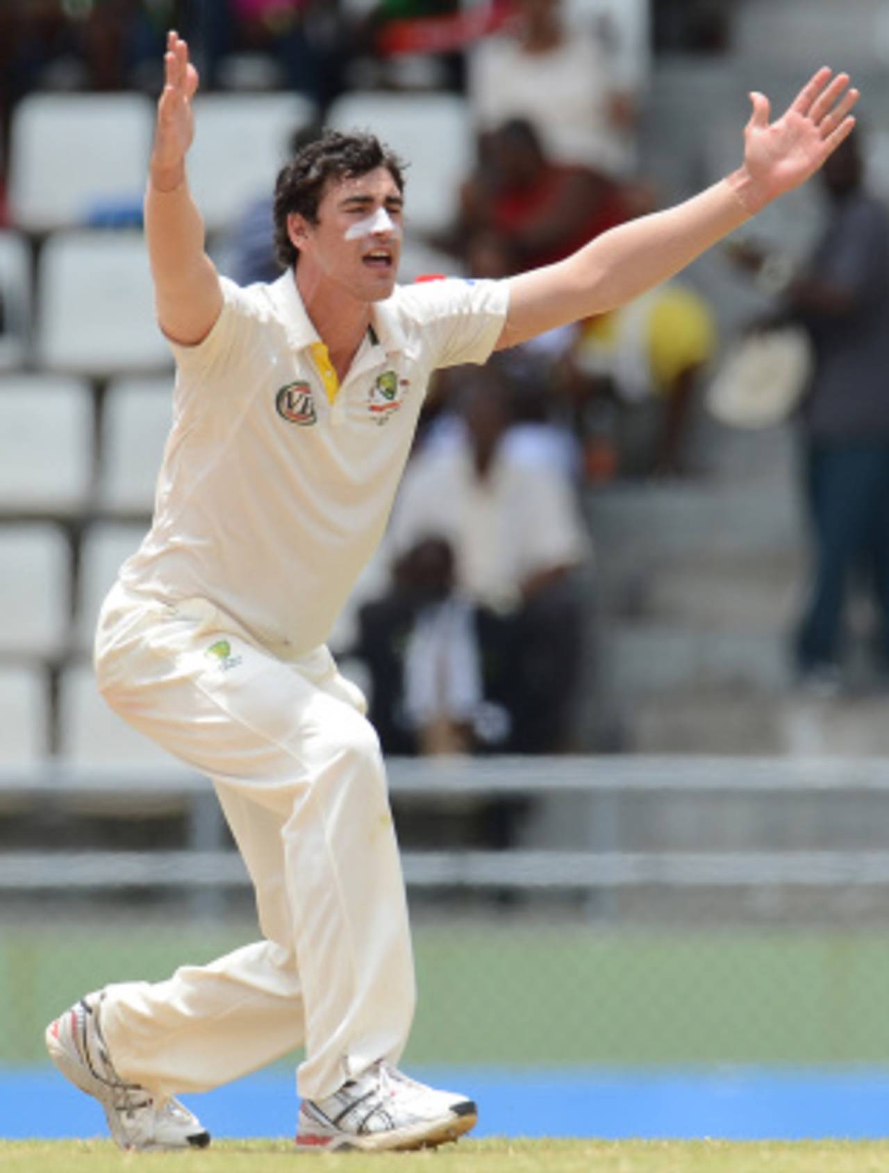 Mitchell Starc appeals, West Indies v Australia, 3rd Test, Roseau, 3rd day, April 25, 2012