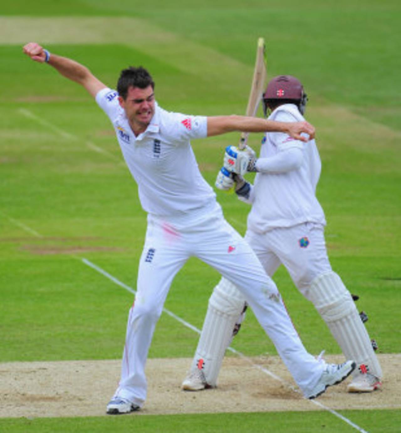 James Anderson thought he had Shivnarine Chanderpaul's scalp but was soon disappointed&nbsp;&nbsp;&bull;&nbsp;&nbsp;Getty Images
