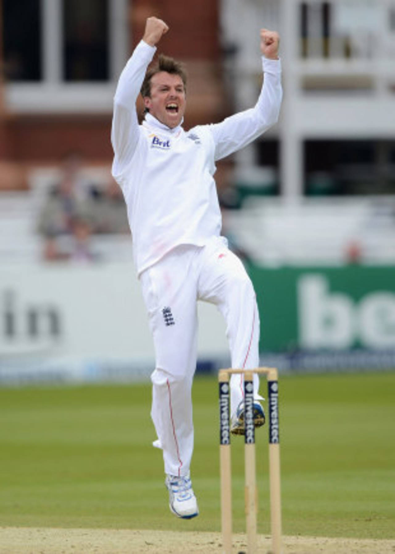 Graeme Swann was the bowler to finally shift Shivnarine Chanderpaul, England v West Indies, 1st Test, Lord's, 4th day, May 20, 2012