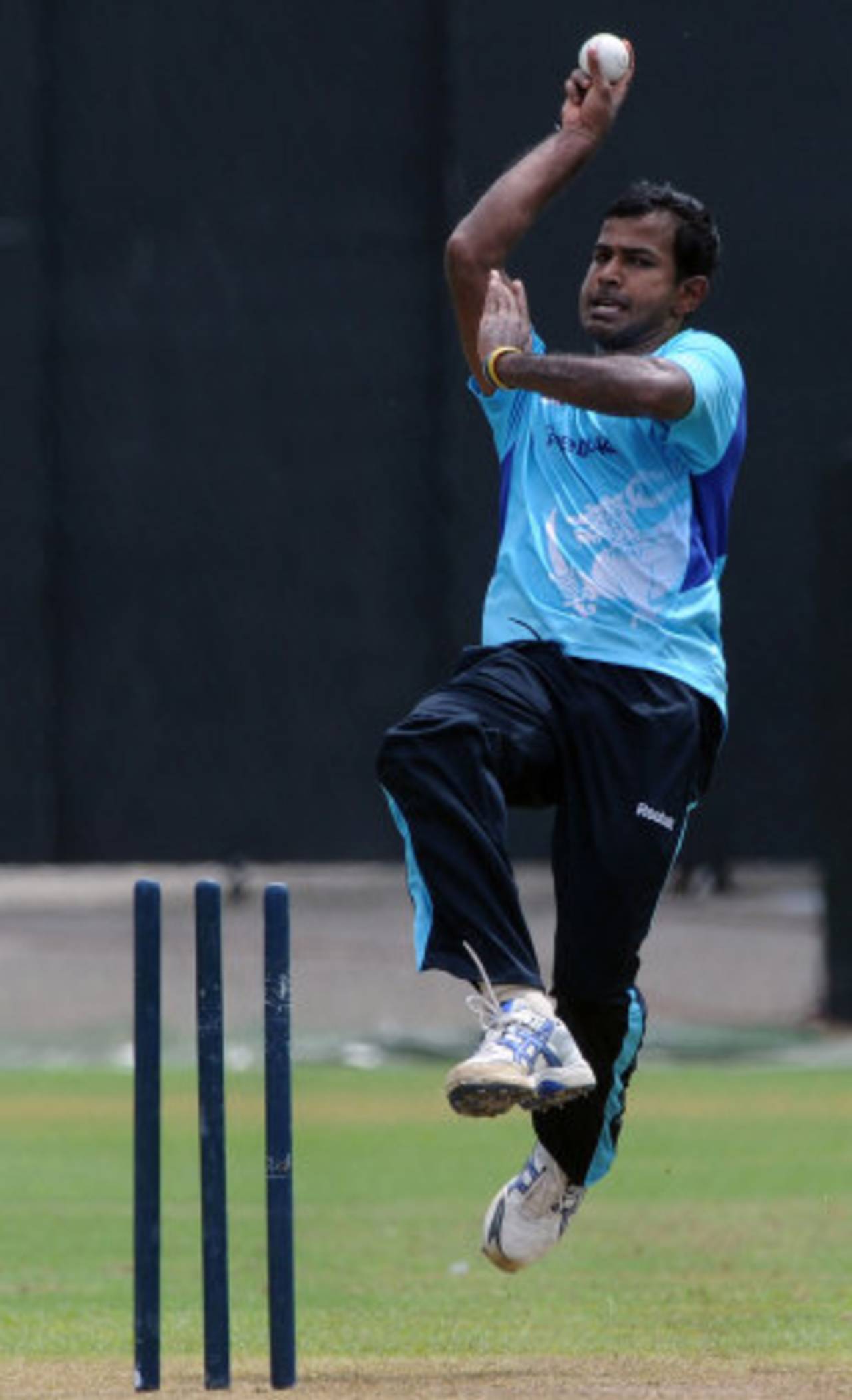 Nuwan Kulasekara hones his skills at practice, Colombo, June 12, 2012