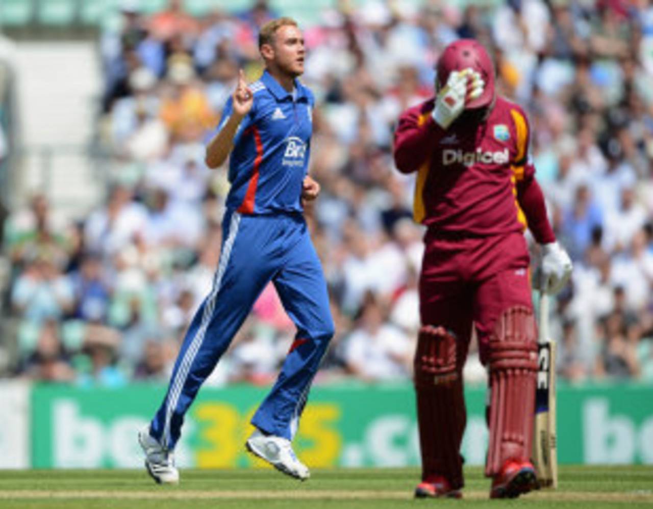 Stuart Broad had Dwayne Smith caught behind for a duck, England v West Indies, 2nd ODI, The Oval, June 19, 2012