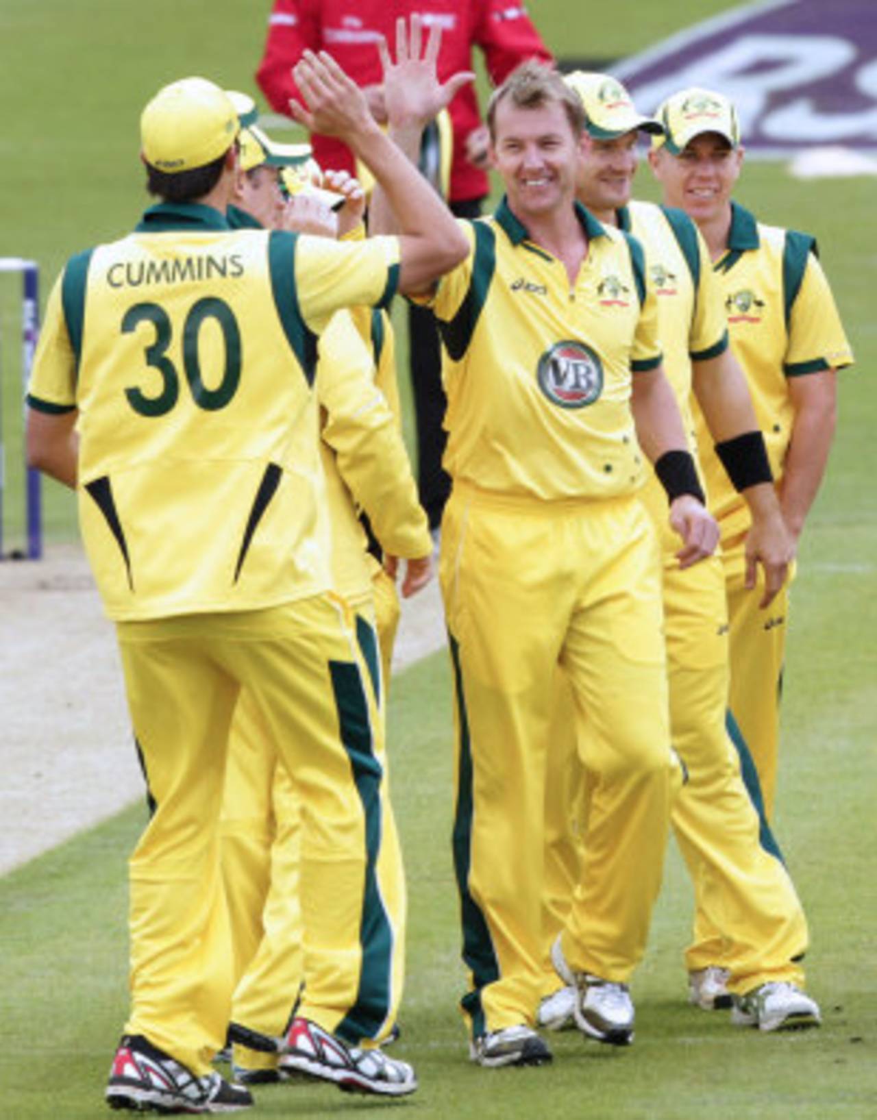 Brett Lee took two wickets in his first three balls, Ireland v Australia, ODI, Stormont, June 23, 2012