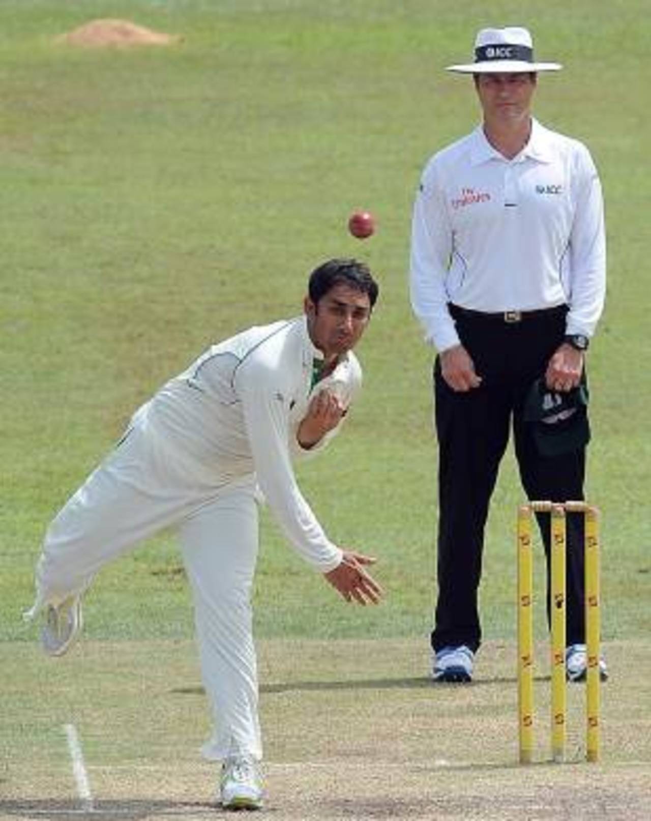 Saeed Ajmal bowls, Sri Lanka v Pakistan, 2nd Test, SSC, Colombo, 4th day, July 3, 2012