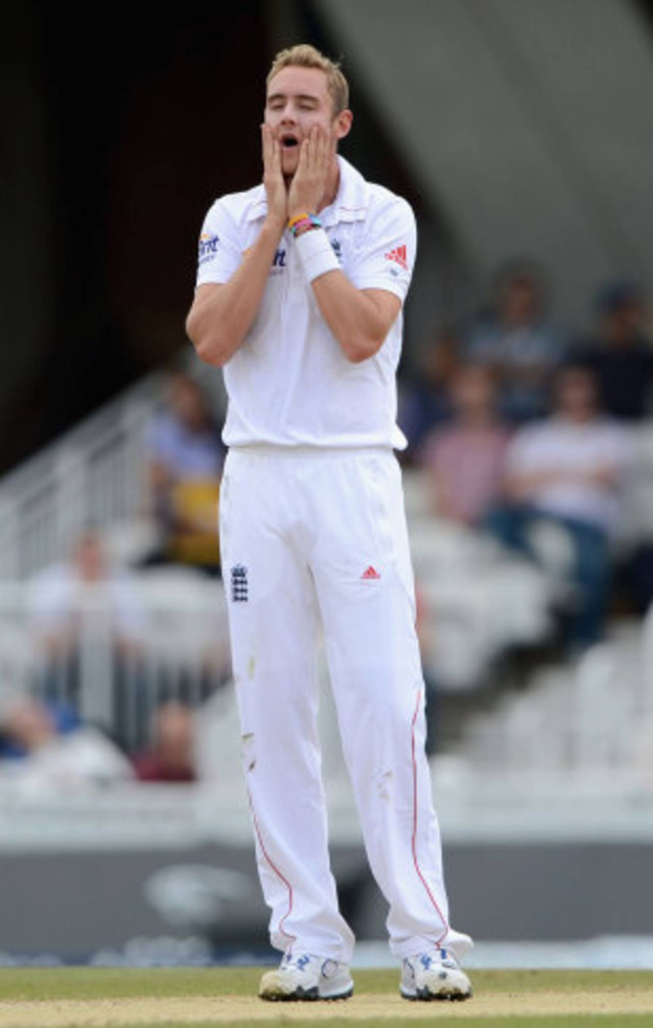 It was a difficult morning for the England bowlers, England v South Africa, 1st Investec Test, 3rd day, The Oval, July 21, 2012