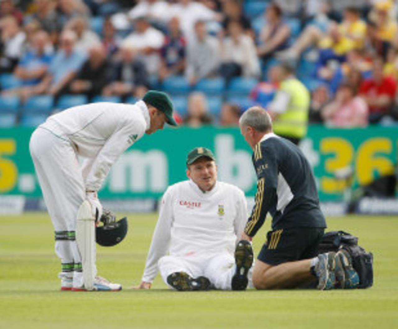 Graeme Smith went down late on the third evening after chasing a ball to the boundary&nbsp;&nbsp;&bull;&nbsp;&nbsp;Getty Images