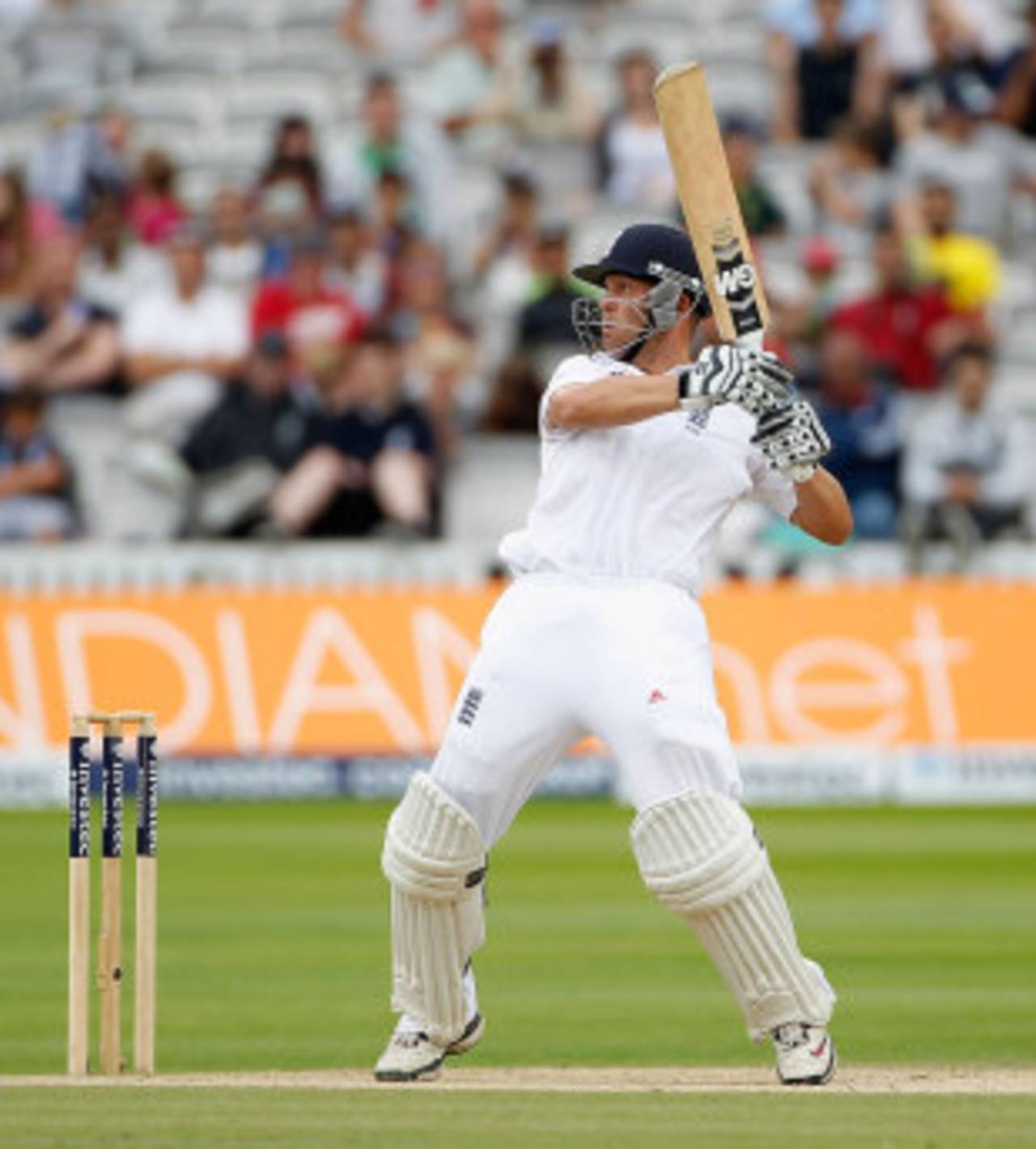 Jonathan Trott cuts down to third man, England v South Africa, 3rd Investec Test, Lord's, 5th day, August 20, 2012