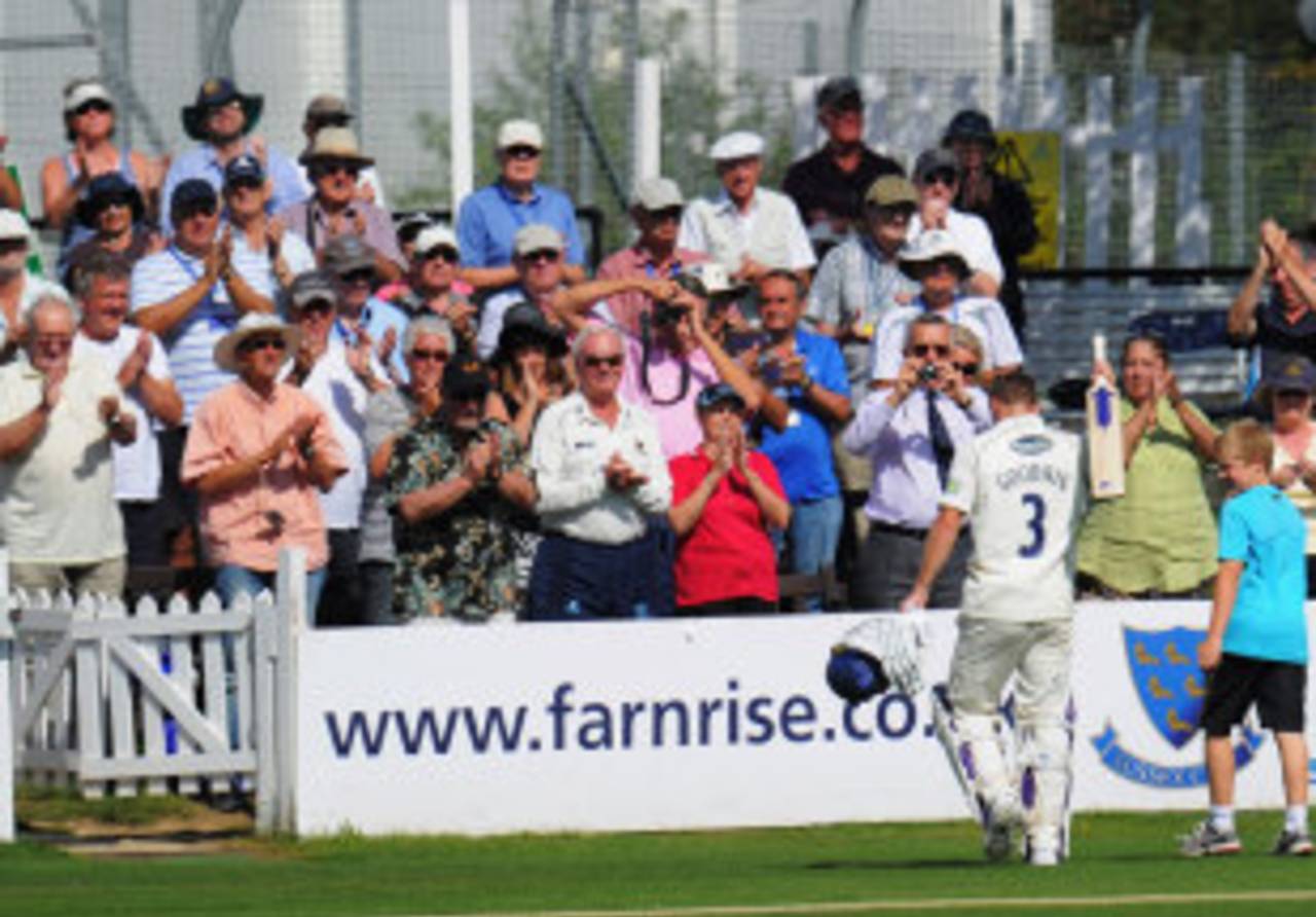Murray Goodwin leaves the field after his last innings for Sussex, Sussex v Somerset, County Championship, Division One, Hove, 3rd day, September, 6, 2012