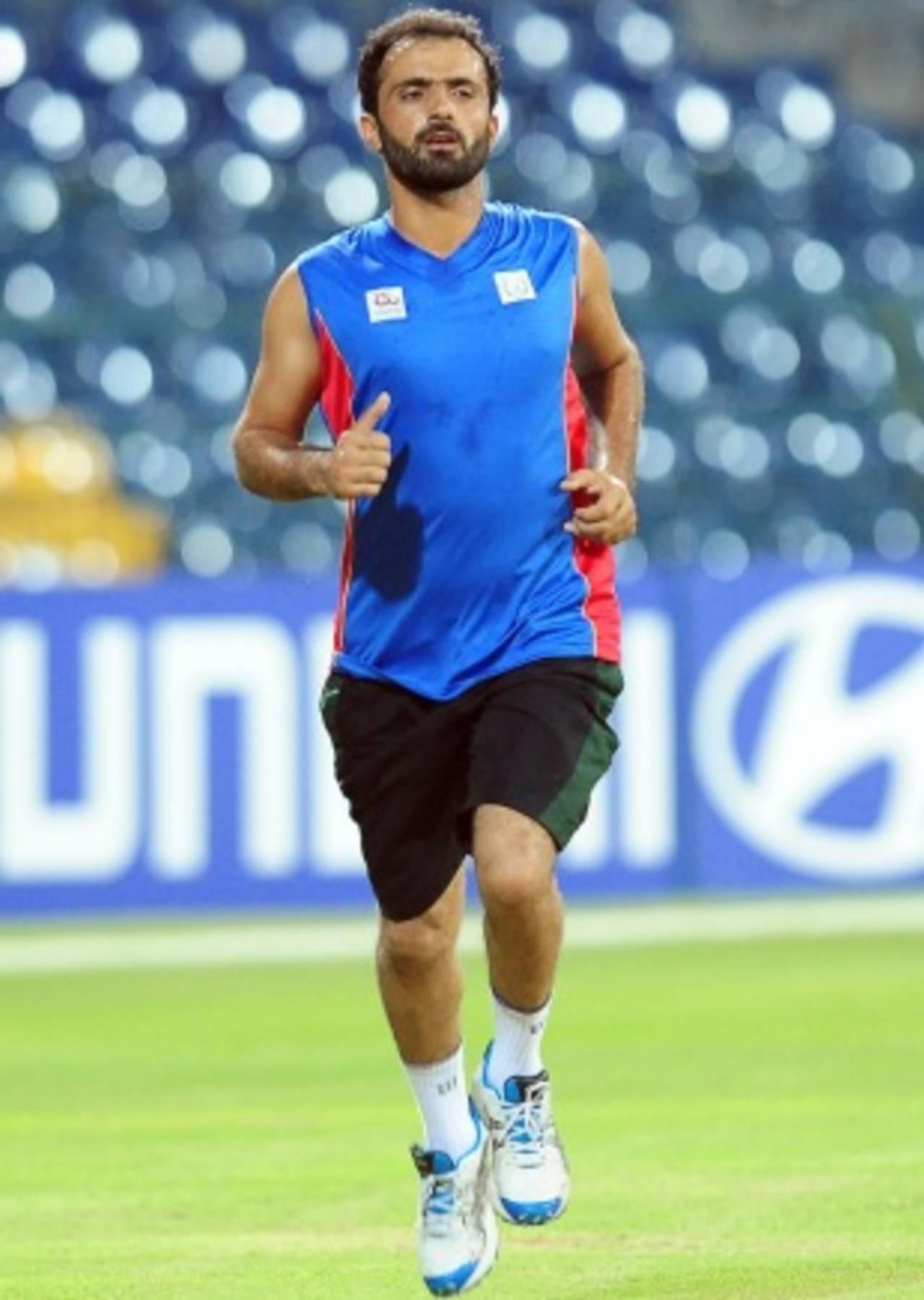 Nawroz Mangal jogs during a practice session, World T20 2012, Colombo, September 18, 2012