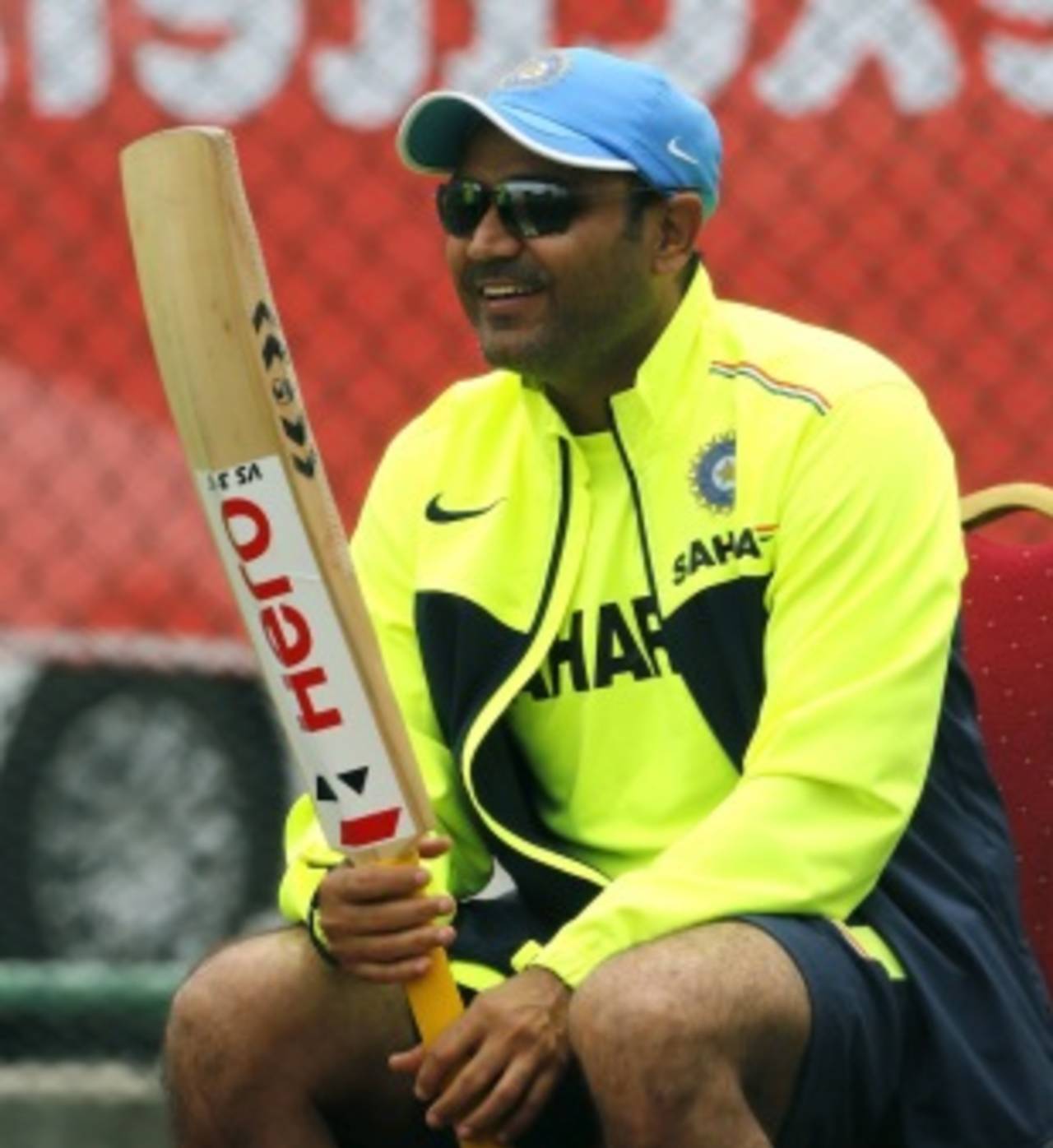 Virender Sehwag examines his bat, World T20 2012, Colombo, September 27, 2012