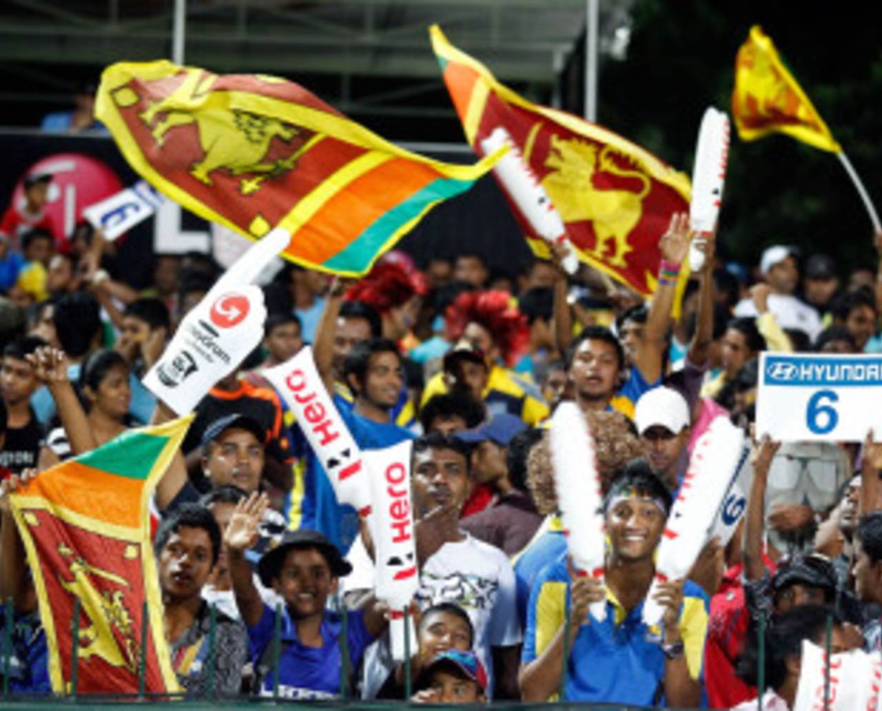 Sri Lanka fans cheer their team, Sri Lanka v West Indies, Super Eights, World Twenty20 2012, Pallekele, September 29, 2012