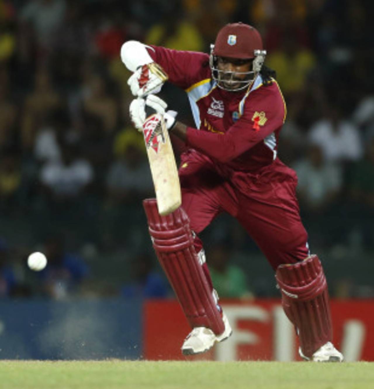 Chris Gayle has scored more runs than anyone else in the Champions Trophy, but his sixes count is four short of Sourav Ganguly's 17&nbsp;&nbsp;&bull;&nbsp;&nbsp;Associated Press