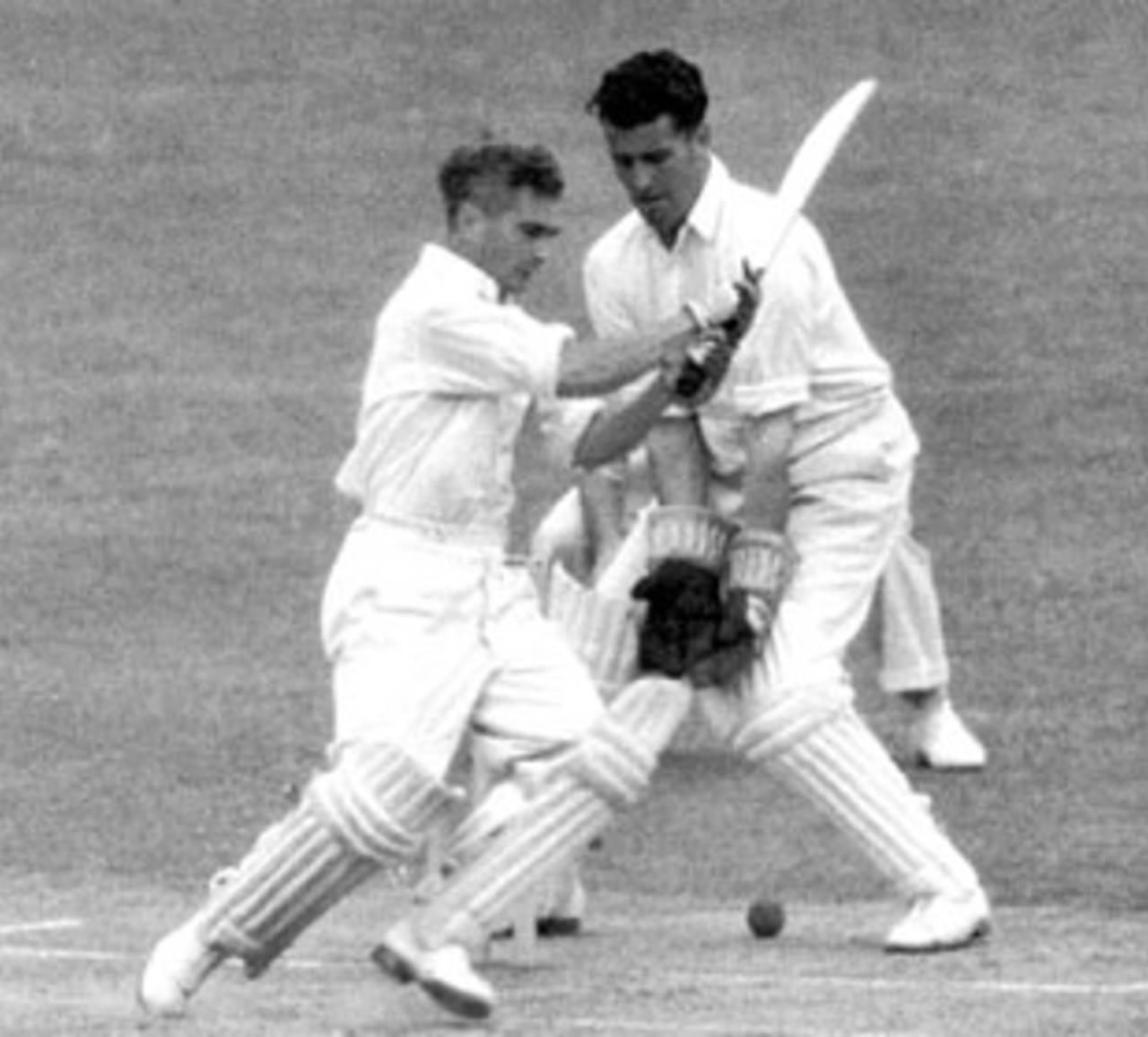 Tony Pawson goes for a pull, Kent v Middlesex, August 10, 1950