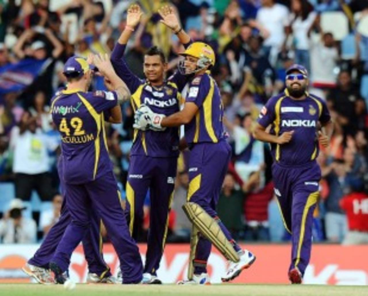 The batsmen are not the only ones Sunil Narine can confound - just ask Knight Riders' keeper&nbsp;&nbsp;&bull;&nbsp;&nbsp;AFP