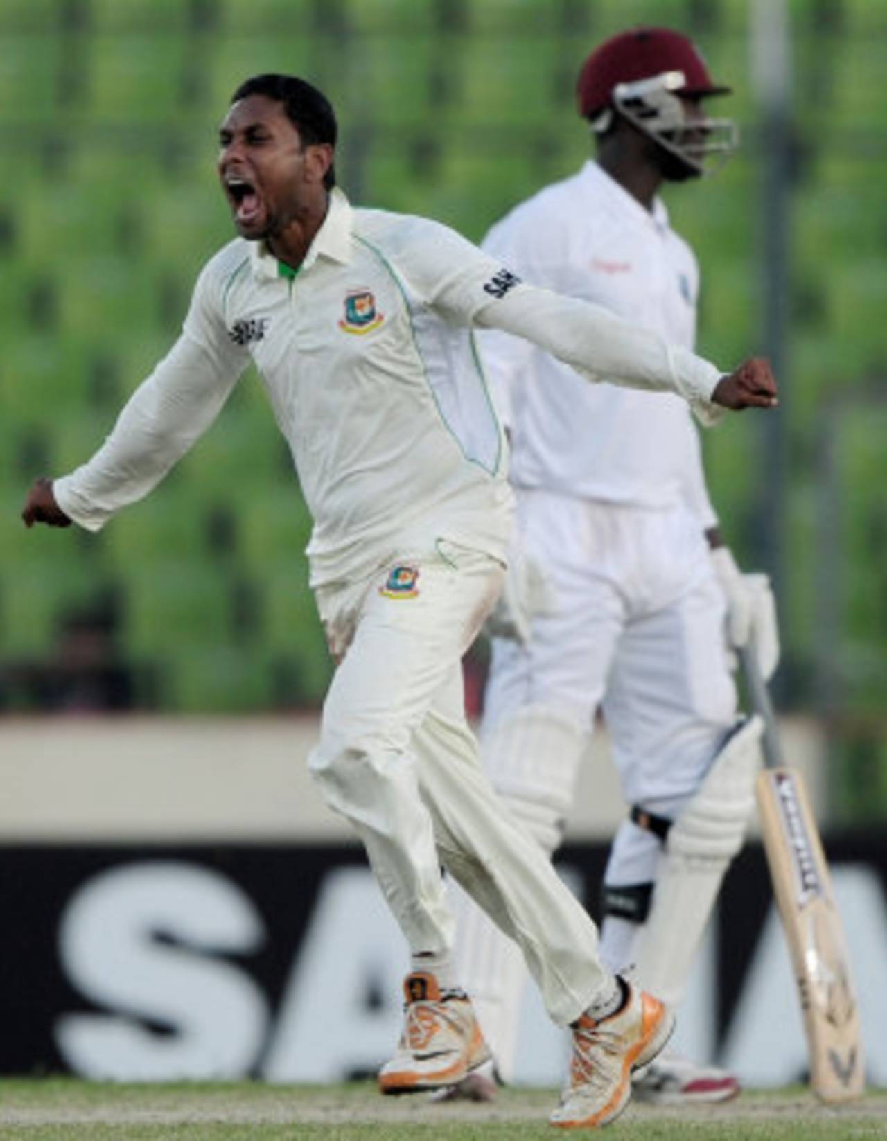 Sohag Gazi's Test debut began with him getting hit for six; he ended it with a nine-wicket haul&nbsp;&nbsp;&bull;&nbsp;&nbsp;AFP