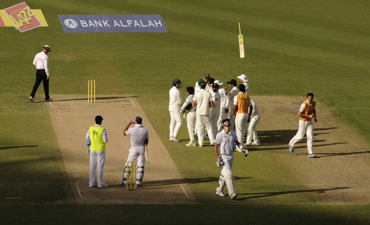 Kevin Pietersen reacts after his duck, Pakistan v England, 1st Test, Dubai, 3rd day, January 19, 2012