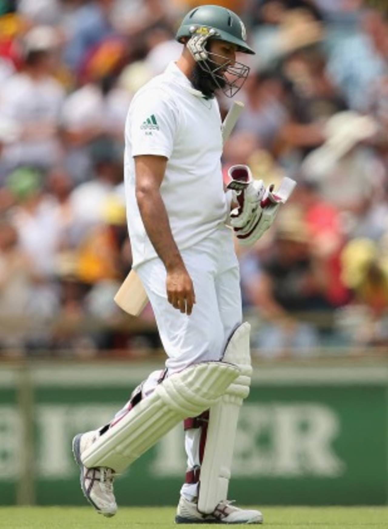 Hashim Amla's first innings run-out by a single video frame would not even have needed a third umpire decision if he had started behind the line&nbsp;&nbsp;&bull;&nbsp;&nbsp;Getty Images