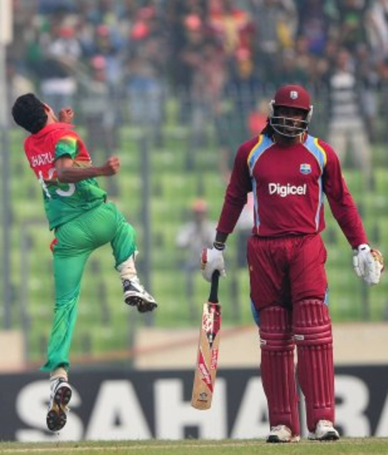 Shafiul Islam celebrates Chris Gayle's wicket, Bangladesh v West Indies, 5th ODI, Mirpur, December 8, 2012