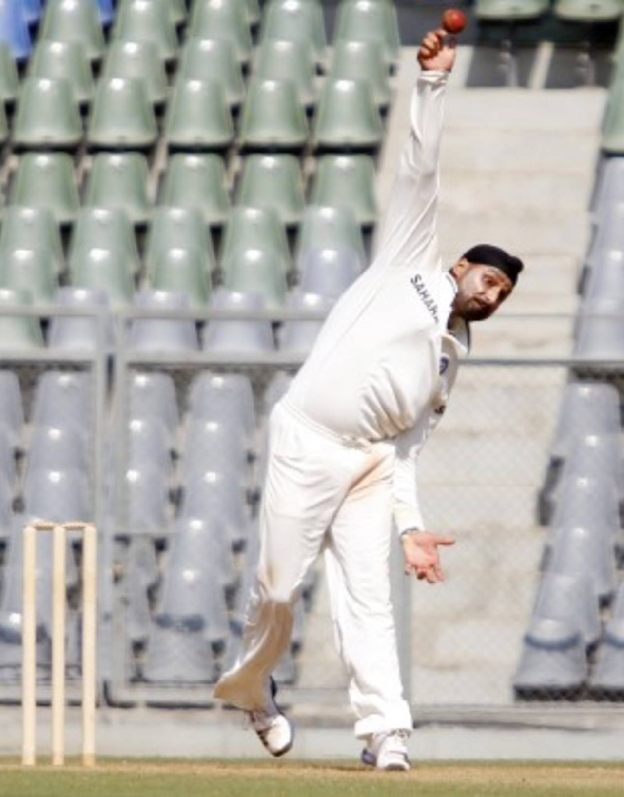 File photo: Harbhajan Singh has backed the idea of playing knockout games on neutral venues in the Ranji Trophy&nbsp;&nbsp;&bull;&nbsp;&nbsp;Fotocorp