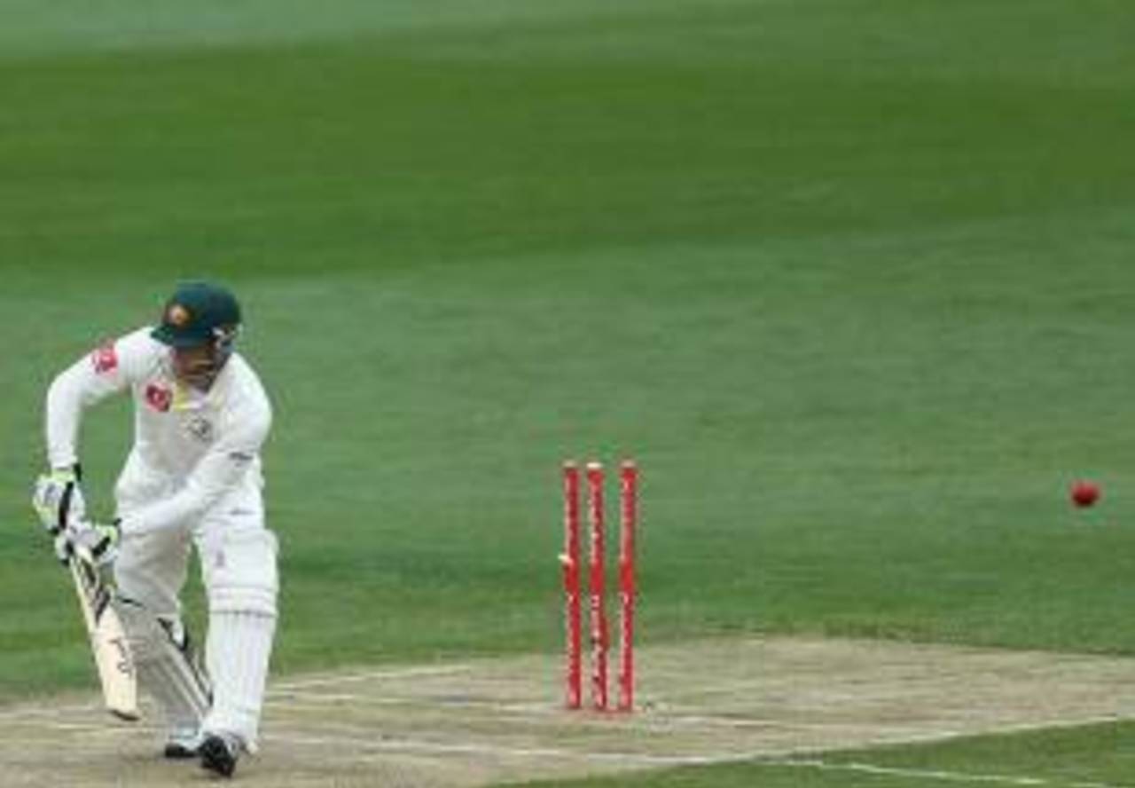 Phillip Hughes was bowled for 86, Australia v Sri Lanka, 1st Test, Hobart, 1st day, December 14, 2012