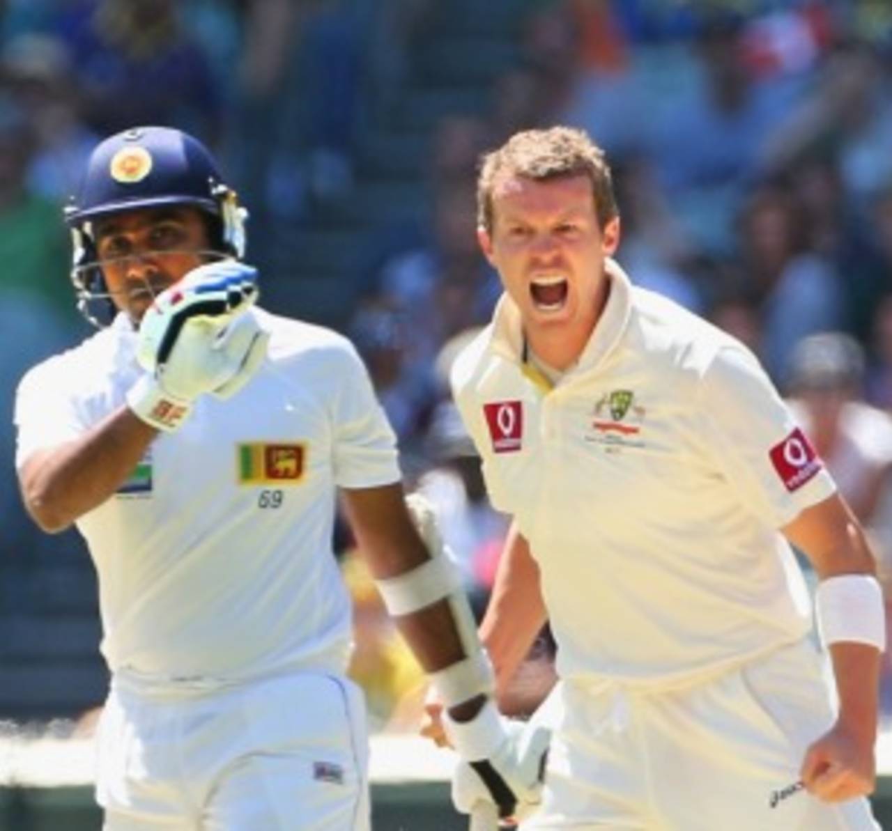 Peter Siddle got the big wicket of Mahela Jayawardene, Australia v Sri Lanka, 2nd Test, Melbourne, 1st day, December 26, 2012