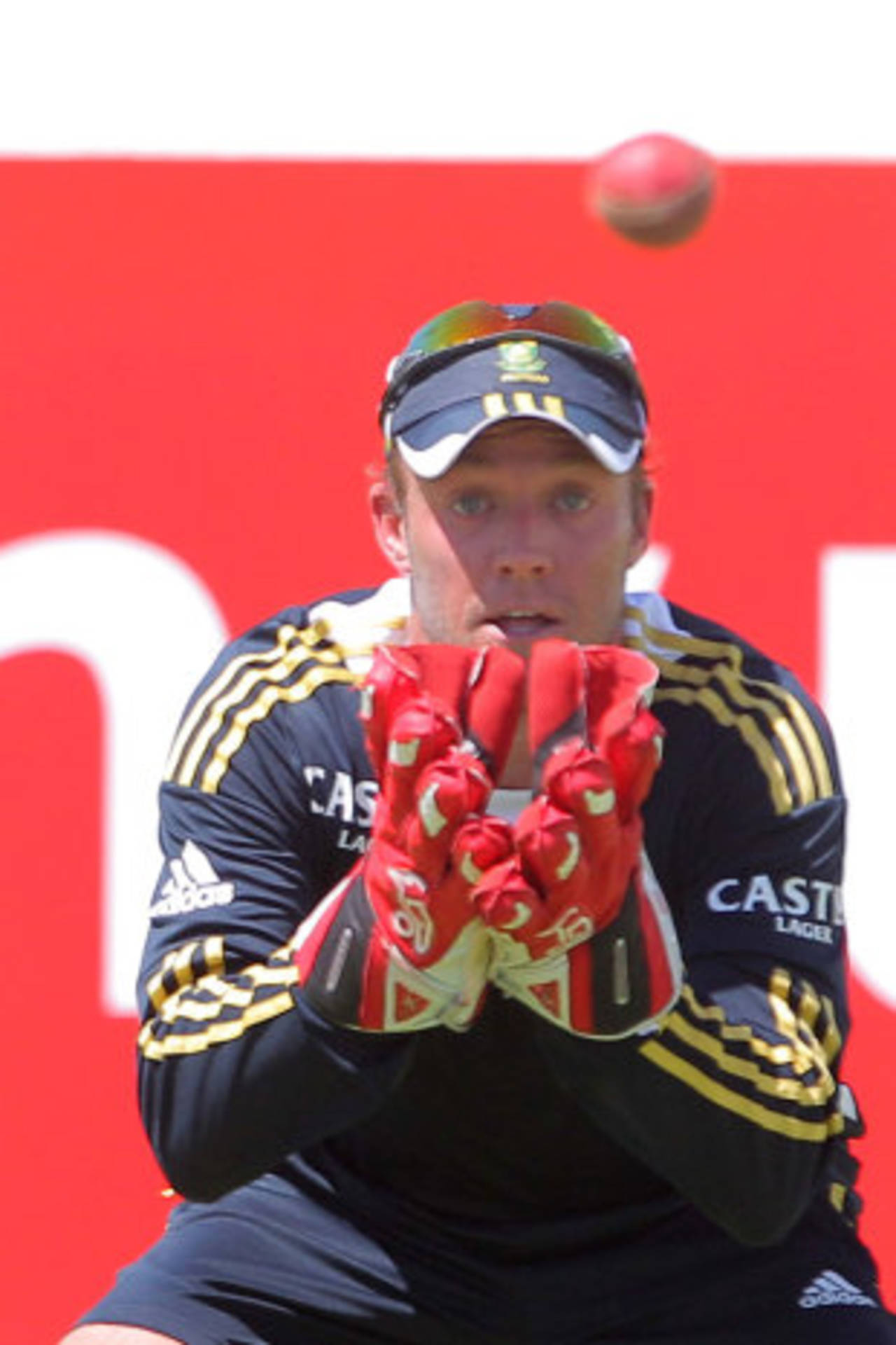 AB de Villiers works with the gloves, Cape Town, December 29, 2012
