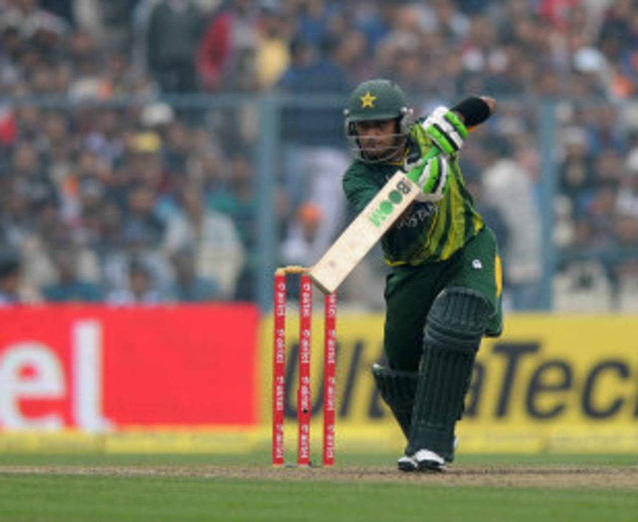 Mohammad Hafeez made 76, India v Pakistan, 2nd ODI, Kolkata, January 3, 2013