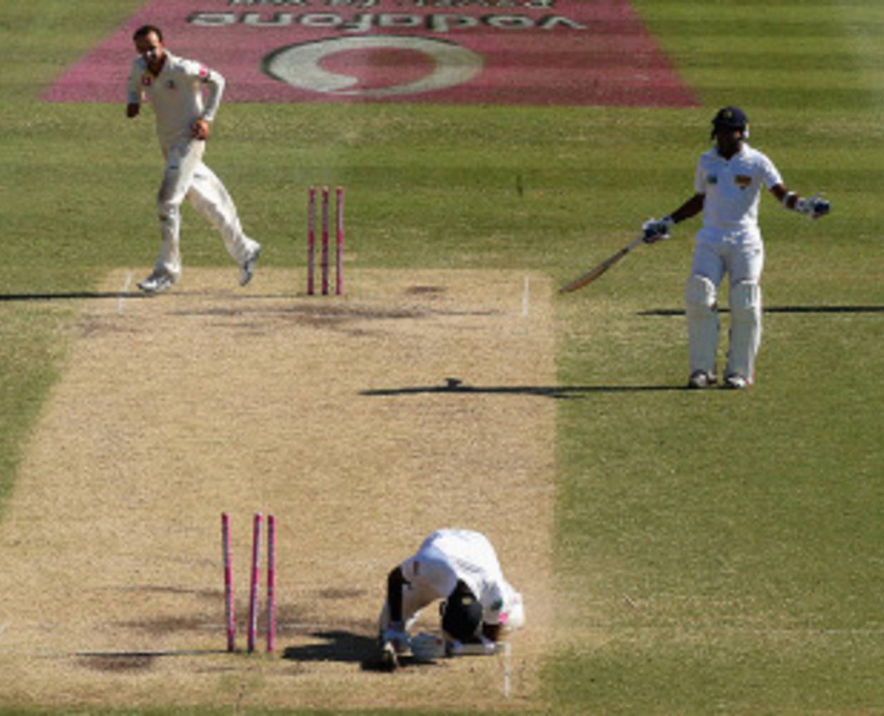 Angelo Mathews is run out, Australia v Sri Lanka, 3rd Test, Sydney, 3rd day, January 5, 2013