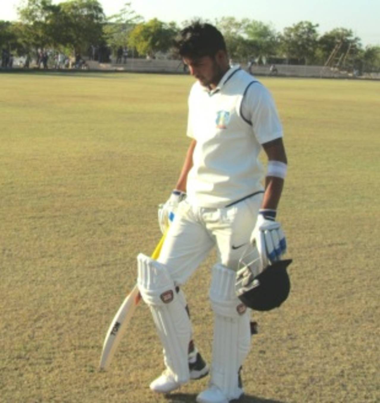 Karnataka's Manish Pandey walks back to the pavilion, Saurashtra v Karnataka, quarter-final, Ranji Trophy 2012-13, Rajkot, January 8, 2013