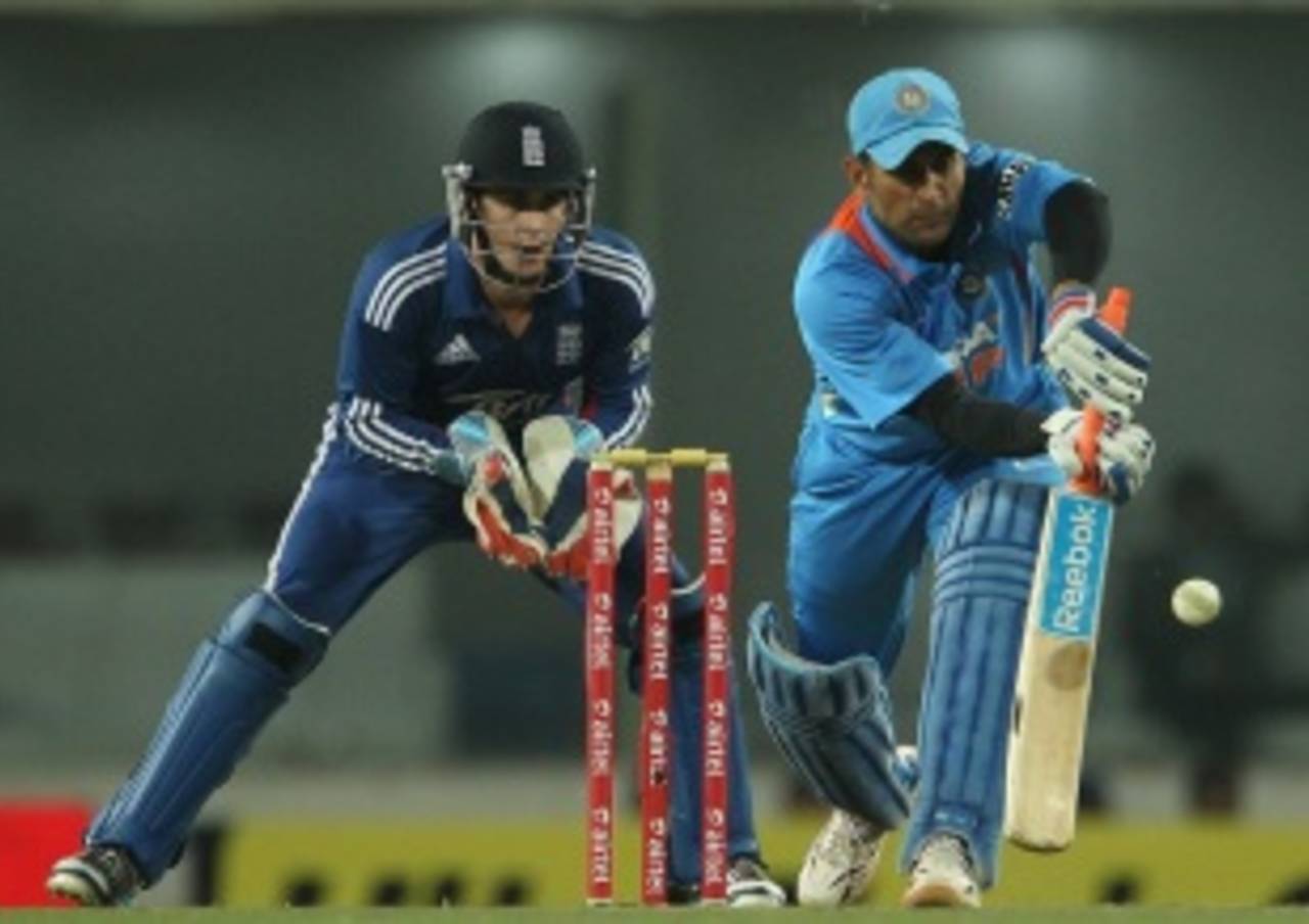 MS Dhoni came out to bat and hit the winning runs in a 'perfect' finish to the ODI in Ranchi&nbsp;&nbsp;&bull;&nbsp;&nbsp;BCCI