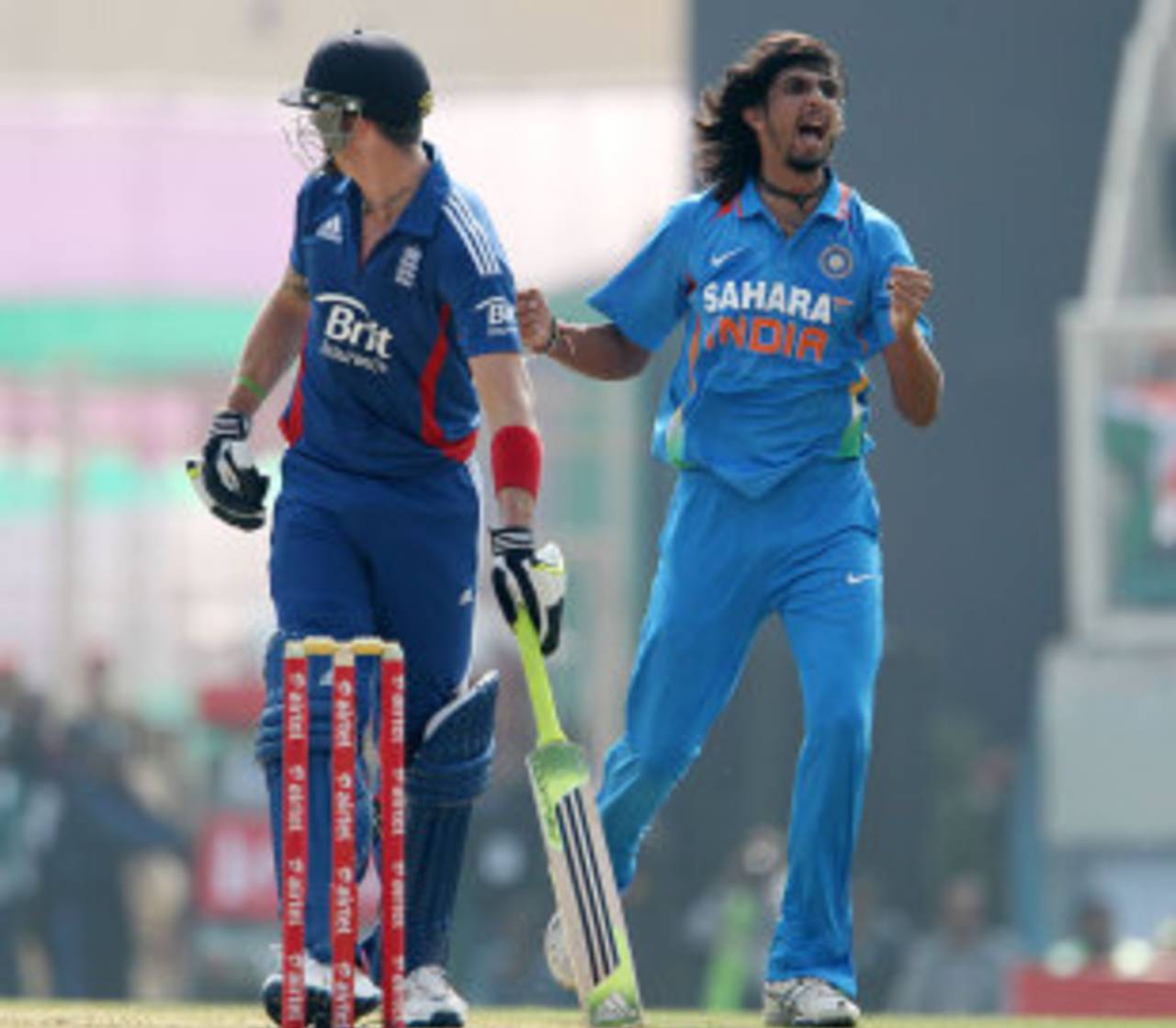 Ishant Sharma had Kevin Pietersen caught behind, India v England, 3rd ODI, Ranchi, January 19, 2013