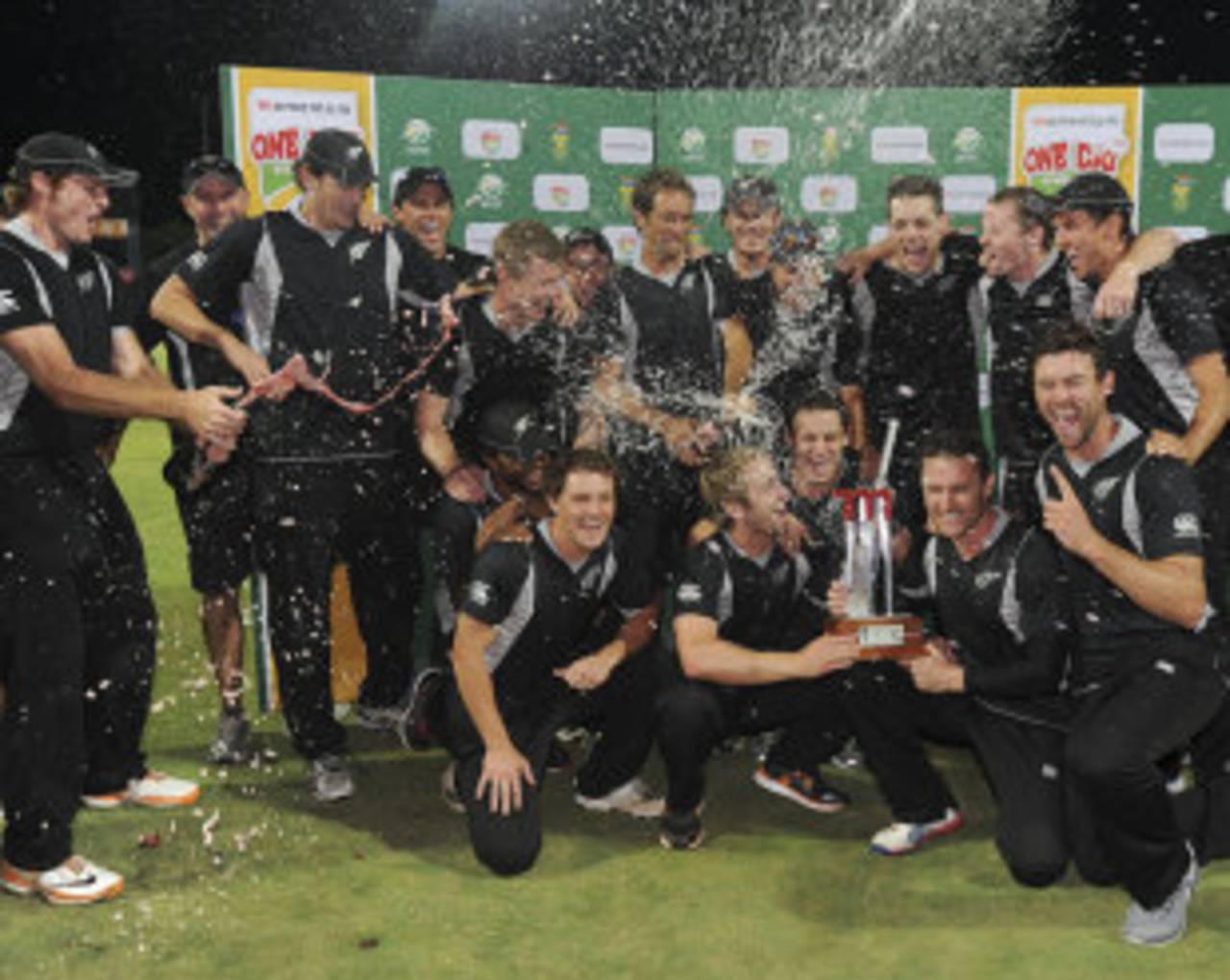 New Zealand emerged from the reverses they suffered in Tests with a series win in ODIs&nbsp;&nbsp;&bull;&nbsp;&nbsp;Associated Press