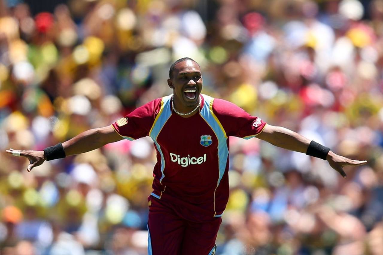 Dwayne Bravo celebrates a wicket, Australia v West Indies, 2nd ODI, Perth, February 3, 2013