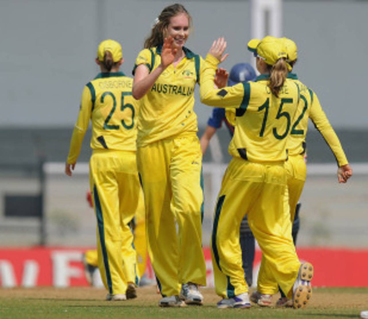 Holly Ferling took three wickets, Australia v England, Women's World Cup 2013, Super Six, Mumbai, February 8, 2013