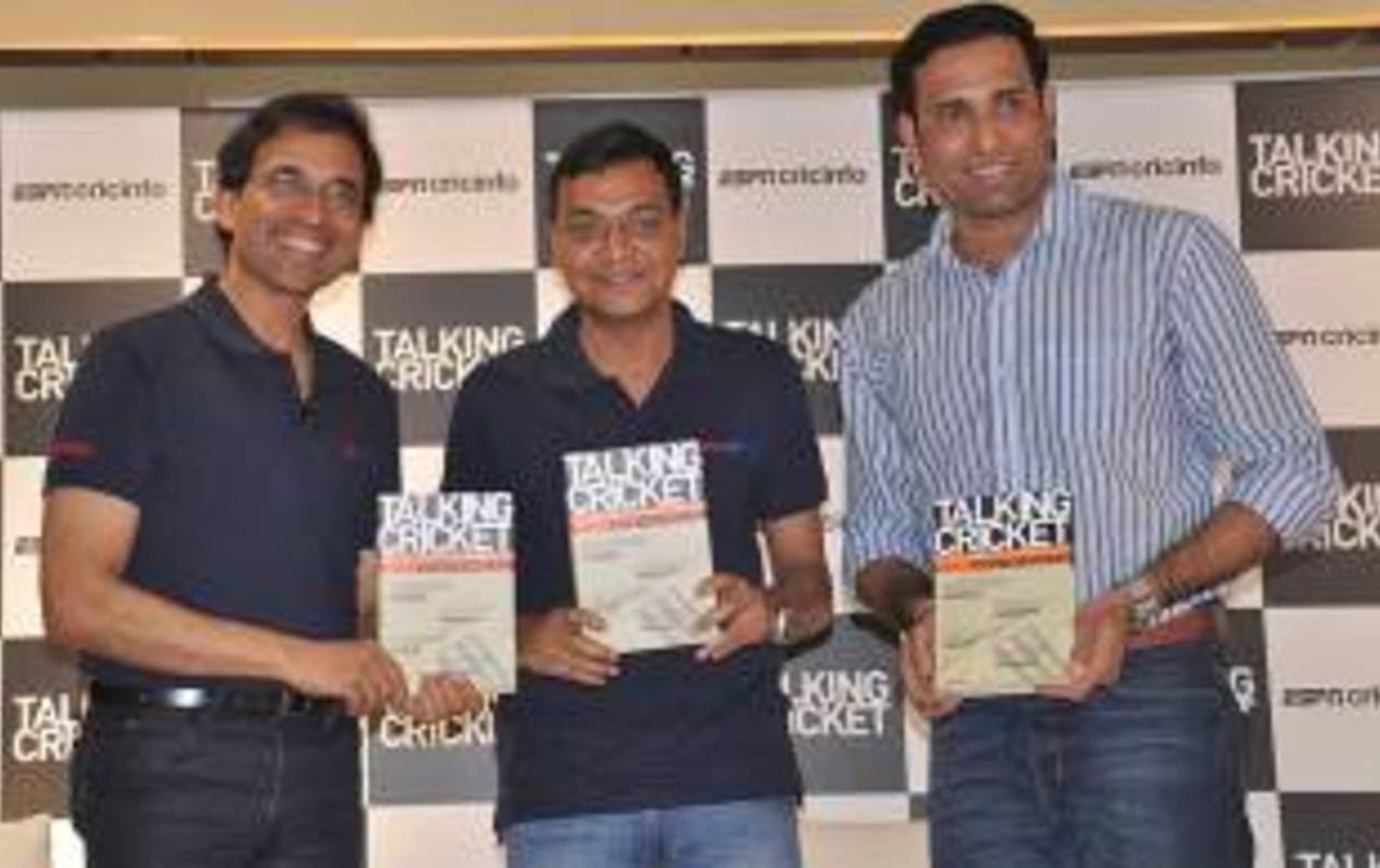 Harsha Bhogle, ESPNcricinfo editor Sambit Bal, and VVS Laxman at the launch of <i>Talking Cricket</i>, Hyderabad, March 1, 2013