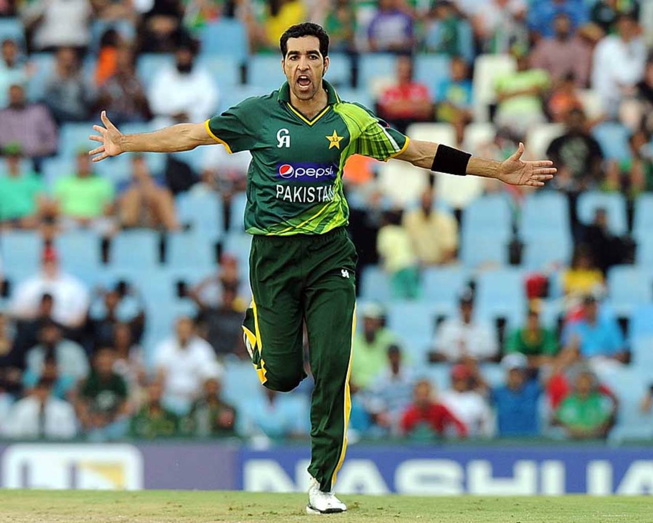 Umar Gul has not been able to effectively transfer his devastating limited-overs ability to Test cricket&nbsp;&nbsp;&bull;&nbsp;&nbsp;AFP