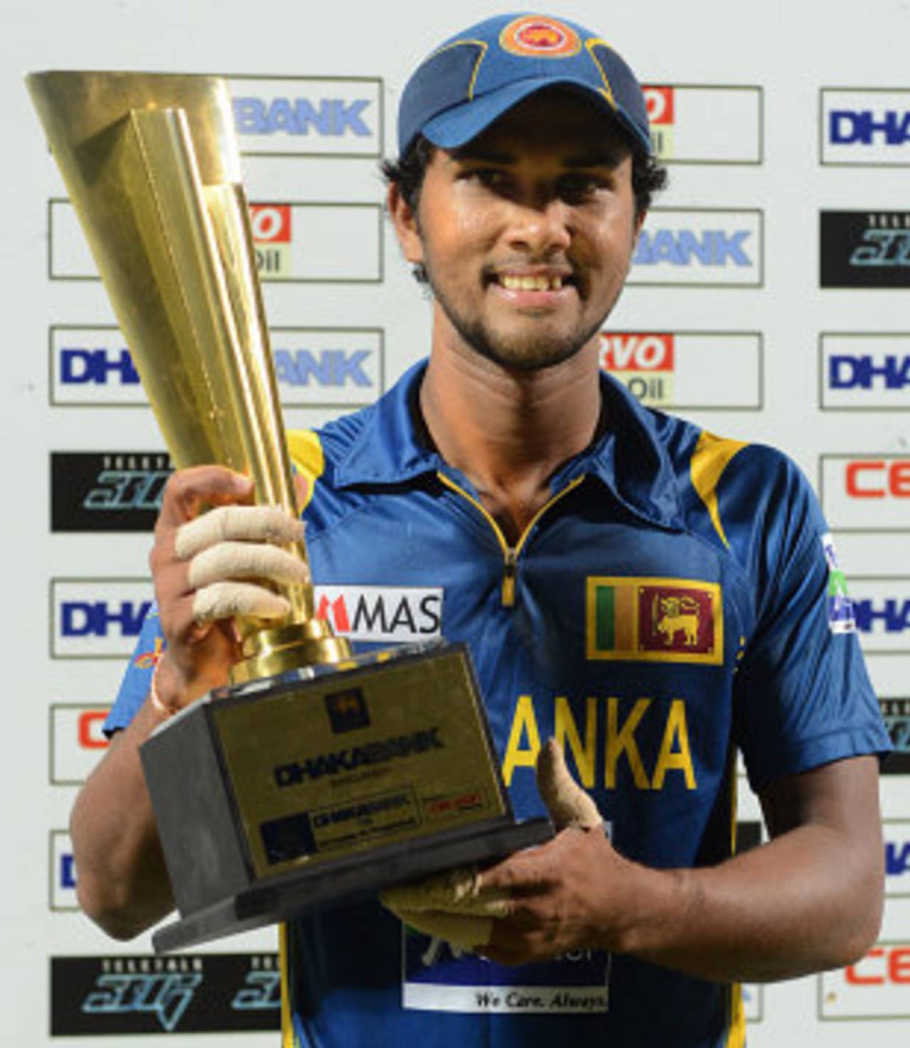 Dinesh Chandimal with the series trophy, Sri Lanka v Bangladesh, only Twenty20, Pallekele, March 31, 2013